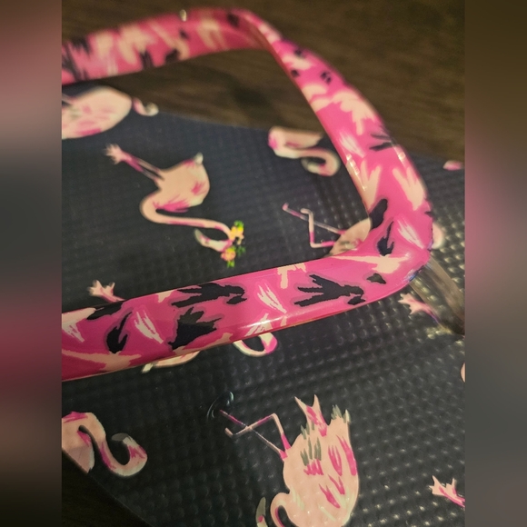 New without Tags ♡ VERA BRADLEY Flamingo Flip Flops sz 5-6 Sandles - Picture 4 of 9